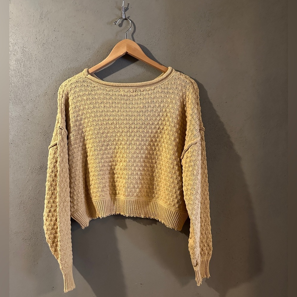 Women’s altar’d state crop sweater, scoop crew neck, never worn, size Small, tan